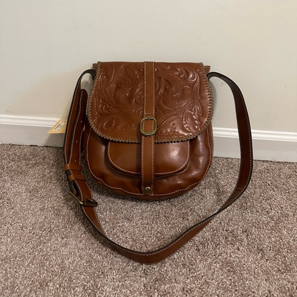 Patricia Nash Barcellona Saddle Bag - Picture 6 of 15